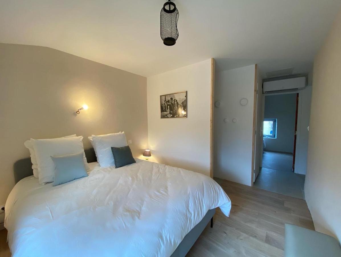 Le Nomade En Provence Bed and Breakfast Bouchet  Εξωτερικό φωτογραφία