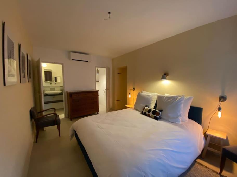 Le Nomade En Provence Bed and Breakfast Bouchet  Εξωτερικό φωτογραφία
