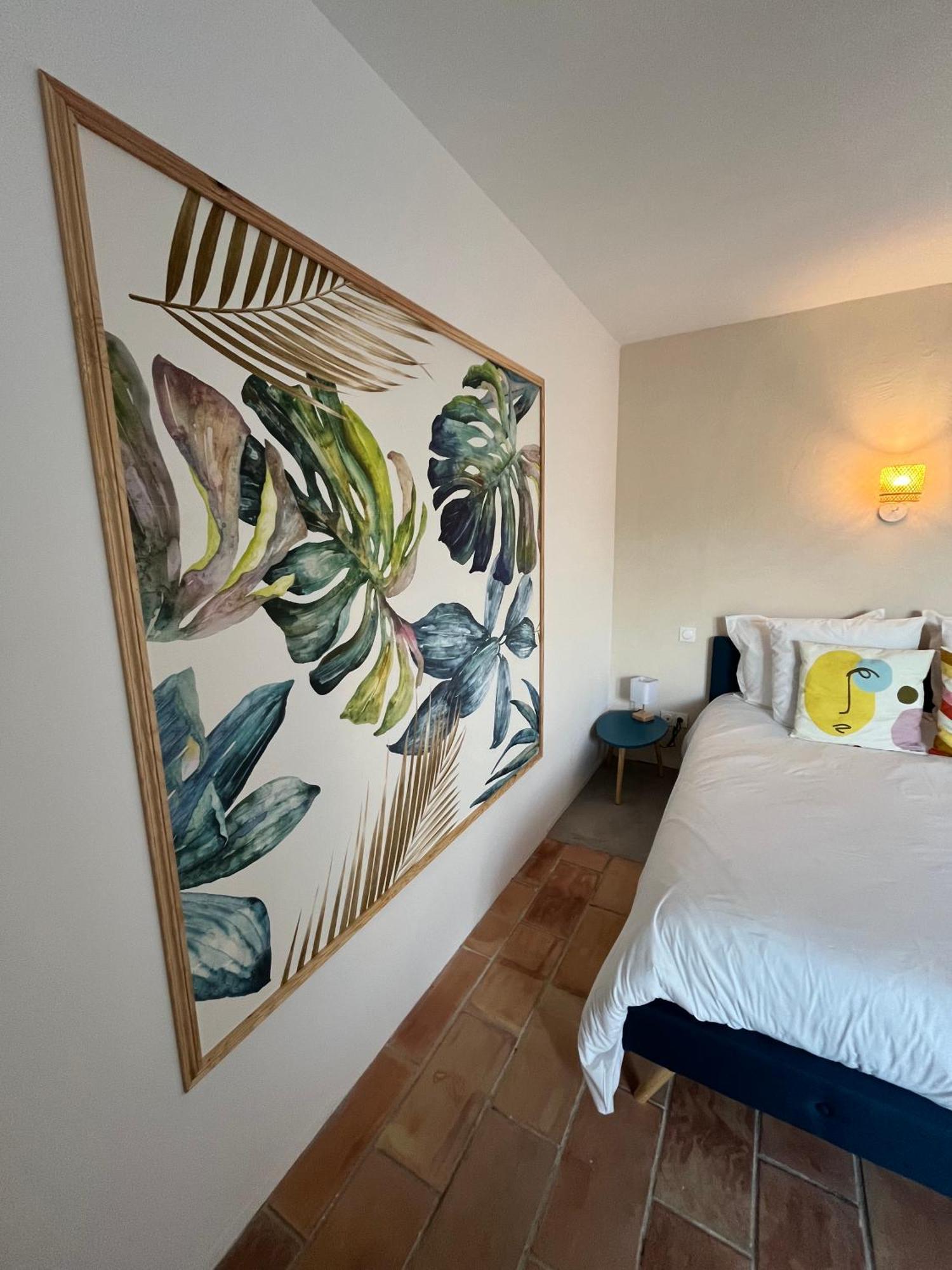 Le Nomade En Provence Bed and Breakfast Bouchet  Εξωτερικό φωτογραφία